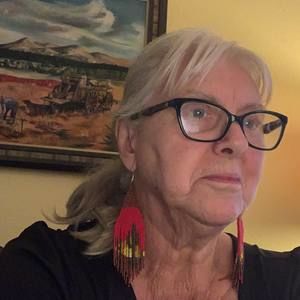 Meet your Posher, Marianne